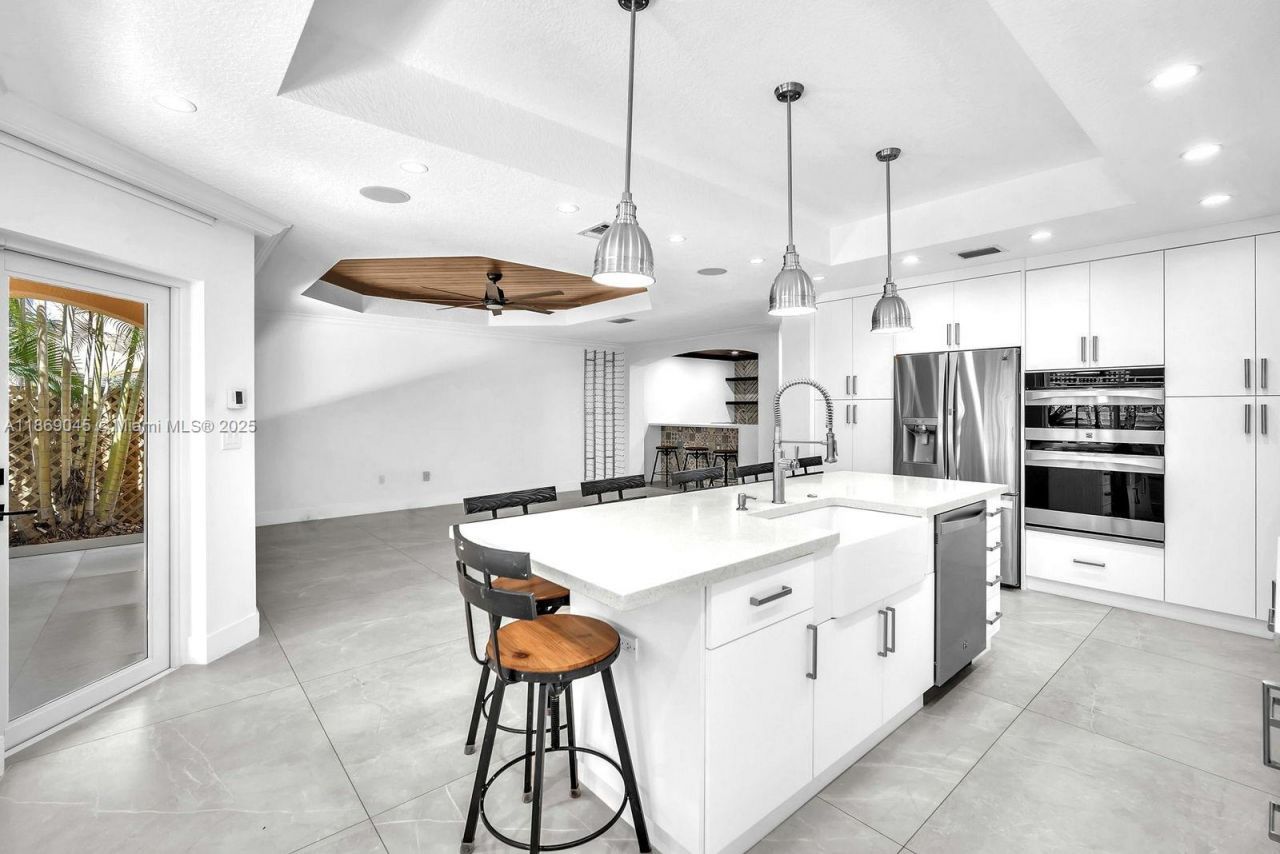 15244 SW 29th Ter, Miami, FL 33185 Photo