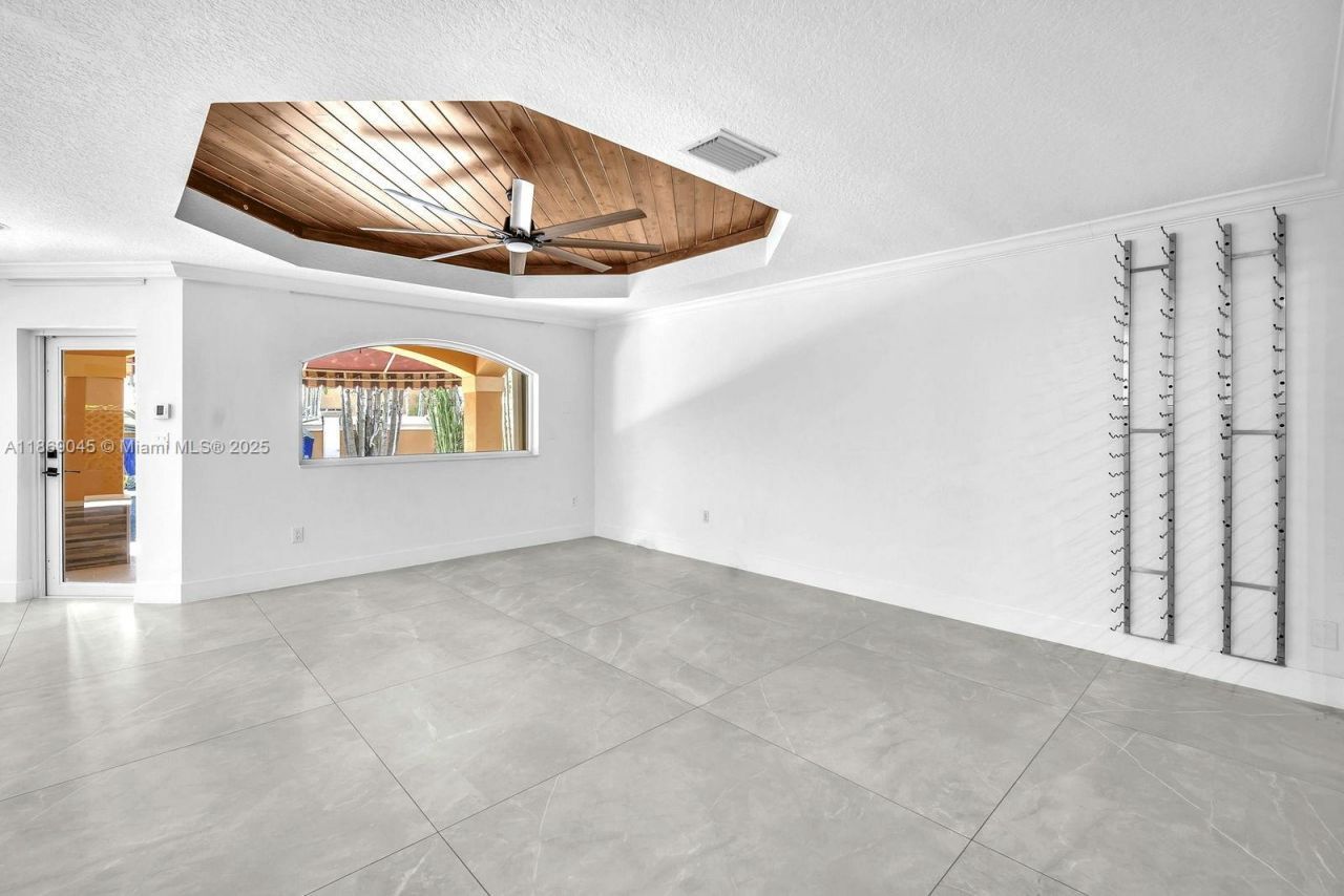 15244 SW 29th Ter, Miami, FL 33185 Photo