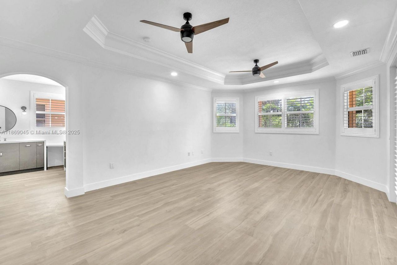 15244 SW 29th Ter, Miami, FL 33185 Photo