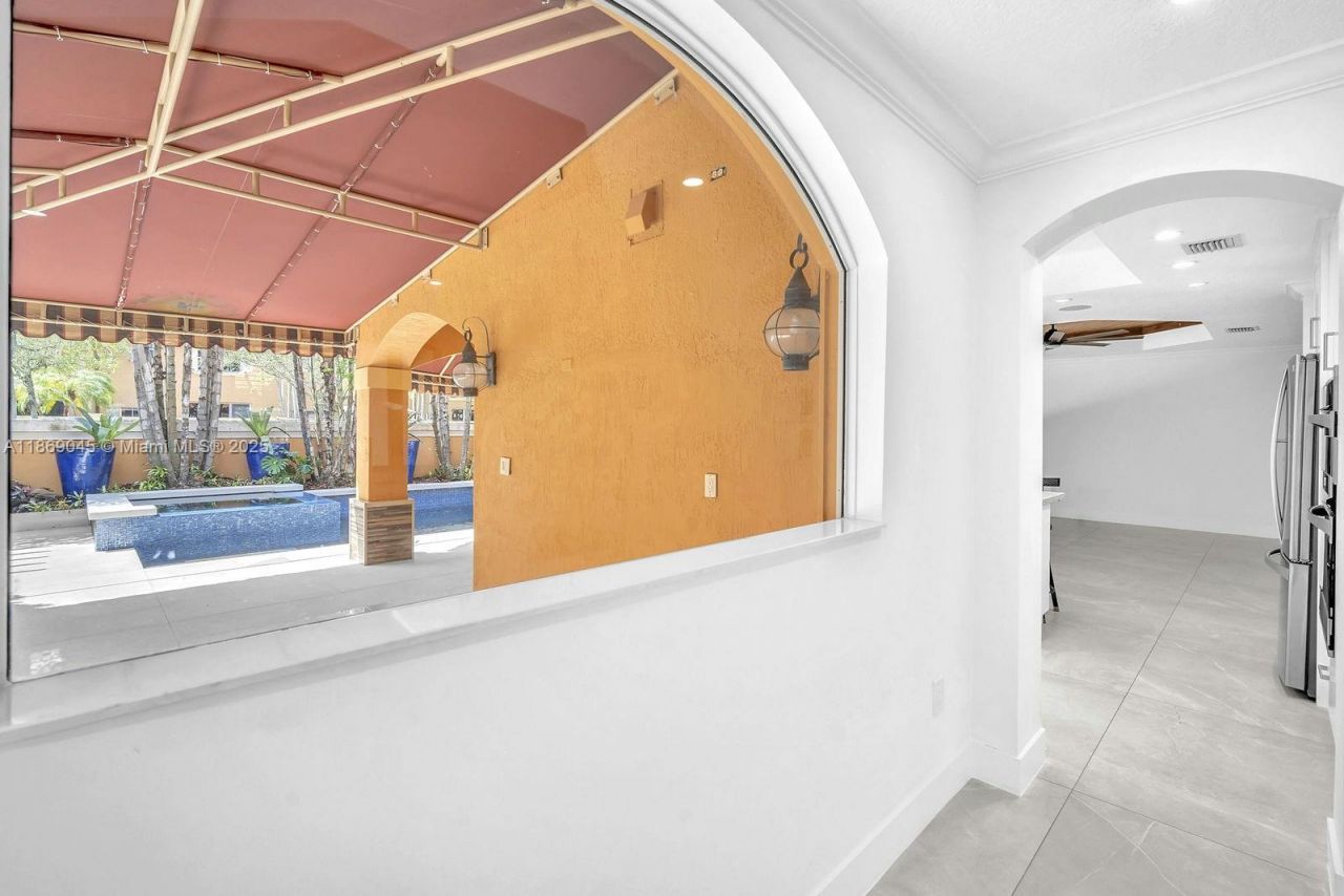 15244 SW 29th Ter, Miami, FL 33185 Photo