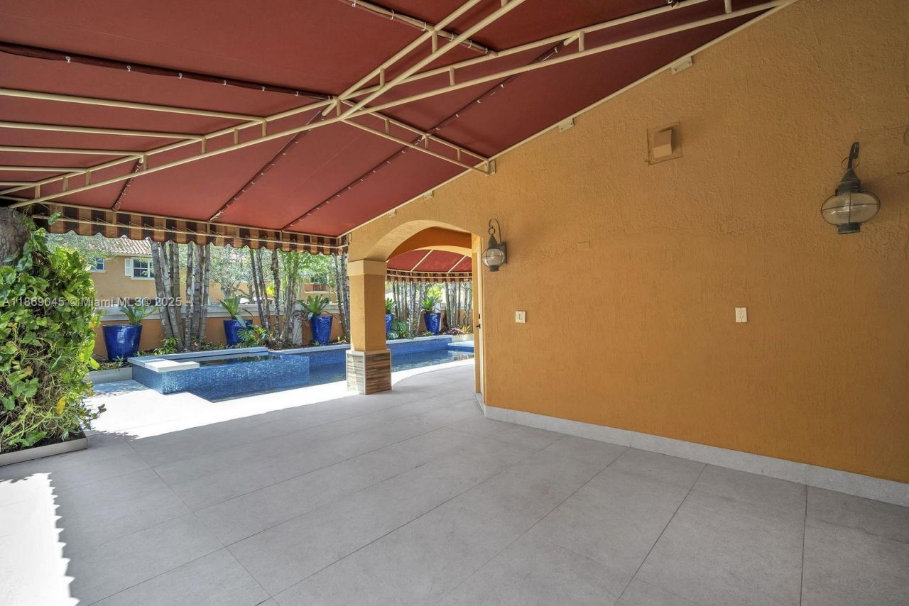 15244 SW 29th Ter, Miami, FL 33185 Photo