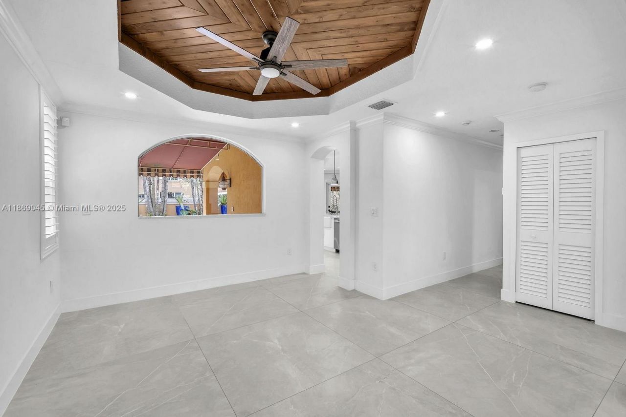 15244 SW 29th Ter, Miami, FL 33185 Photo