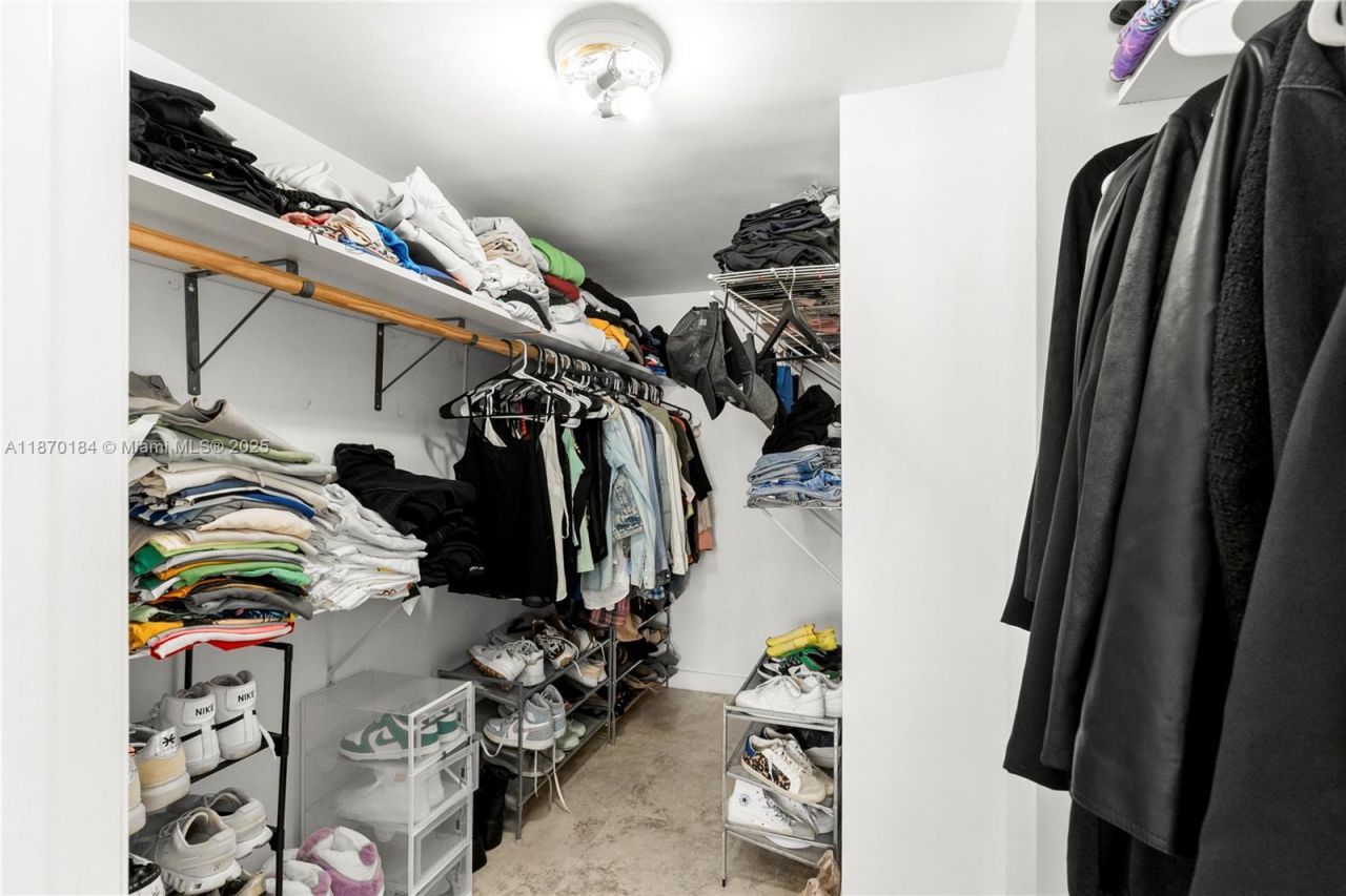 18071 Biscayne Blvd, Unit 1404, Aventura, FL 33160 Photo