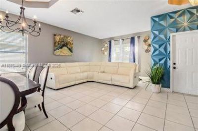 8525 Pine Cay, West Palm Beach, FL 33411 Photo