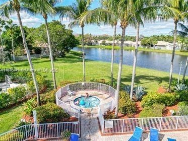 8525 Pine Cay, West Palm Beach, FL 33411 Photo