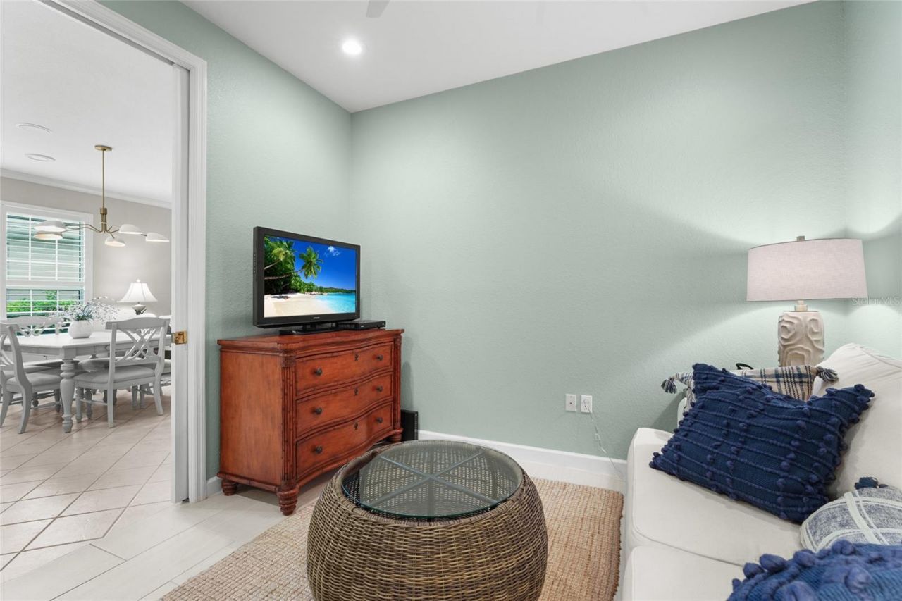 4840 Lakescene Place, Sarasota, FL 34243 Photo