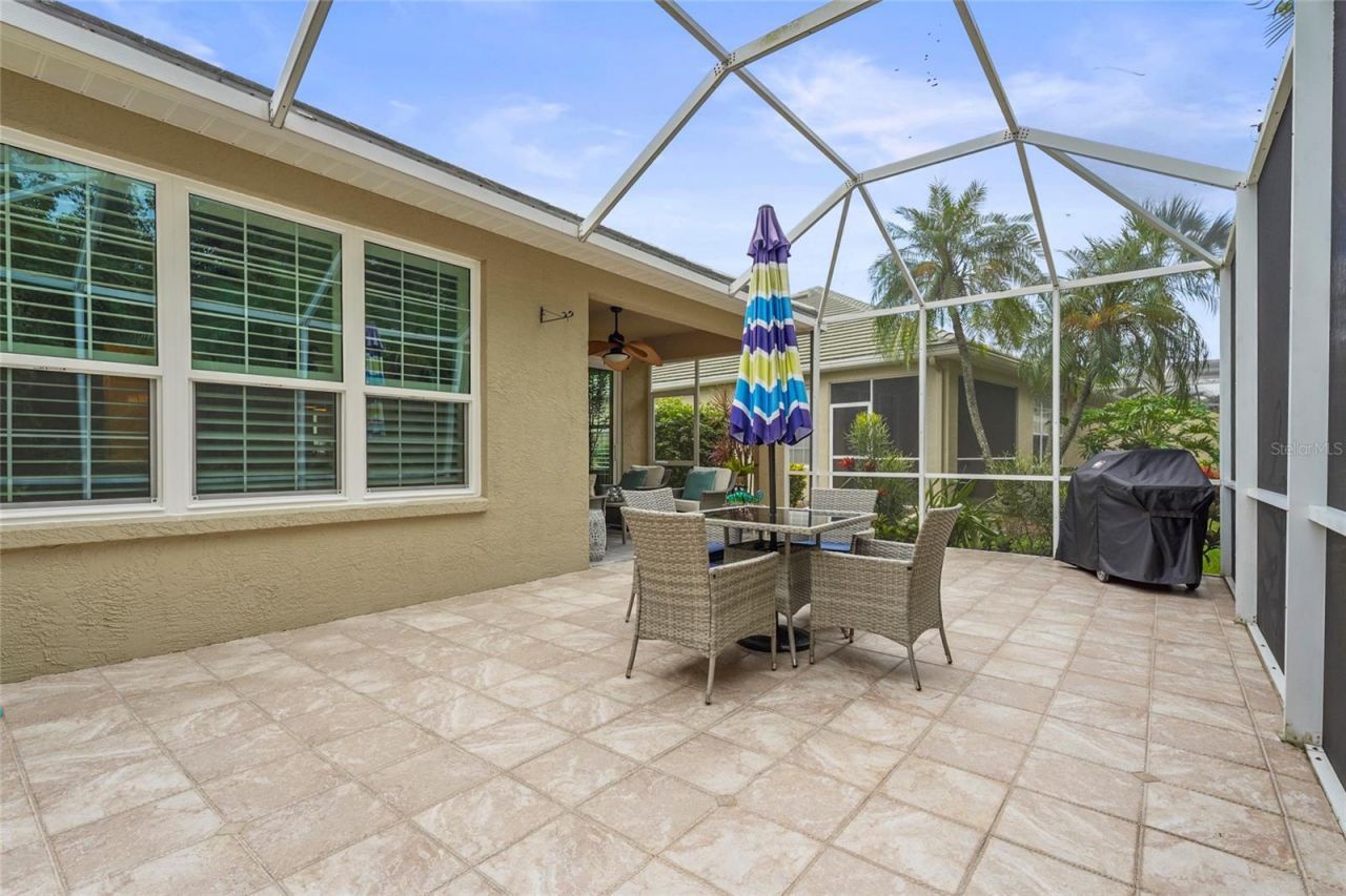 4840 Lakescene Place, Sarasota, FL 34243 Photo