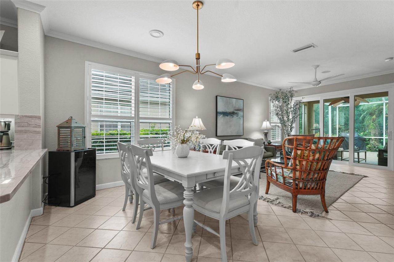 4840 Lakescene Place, Sarasota, FL 34243 Photo