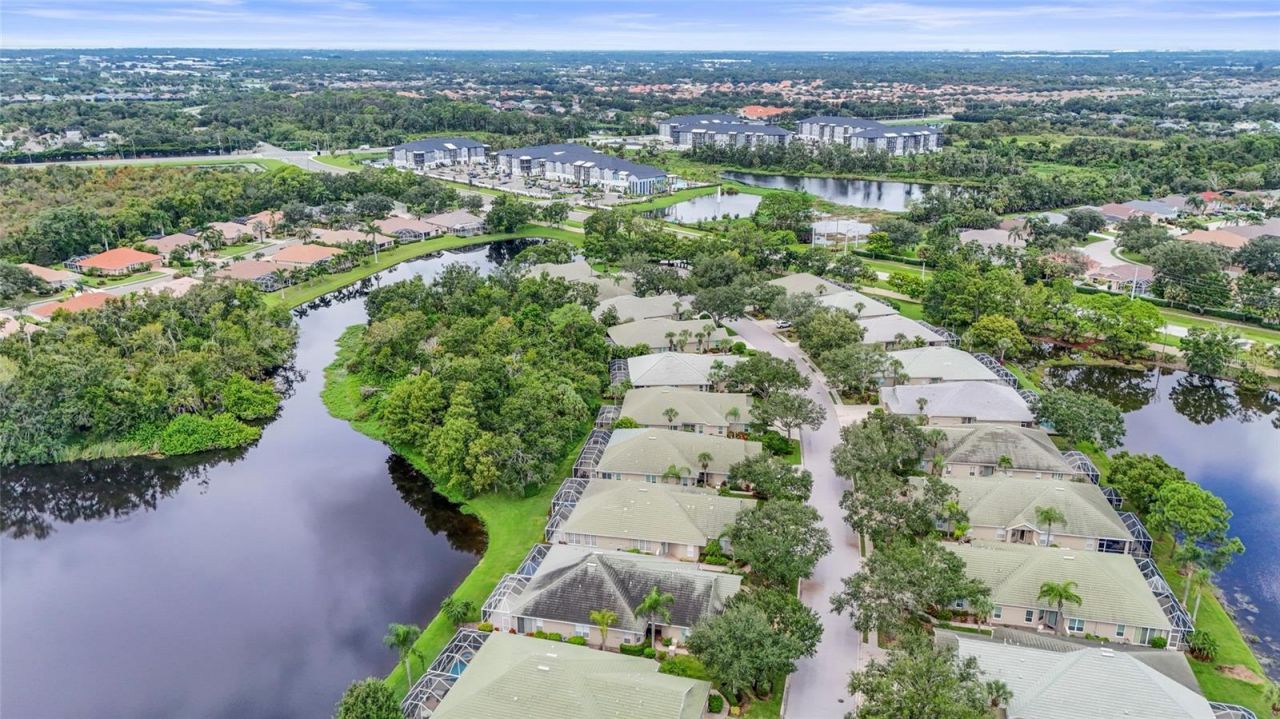 4840 Lakescene Place, Sarasota, FL 34243 Photo