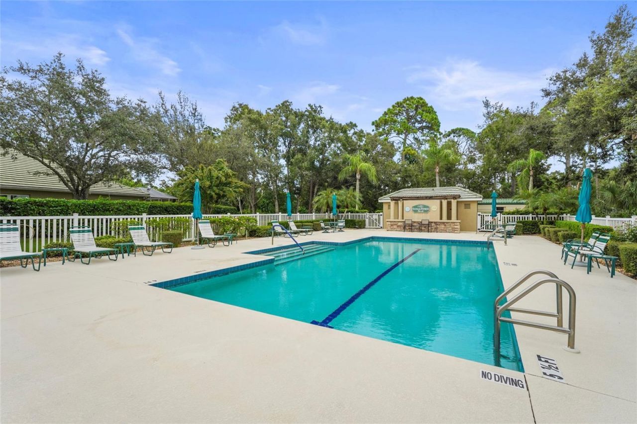 4840 Lakescene Place, Sarasota, FL 34243 Photo