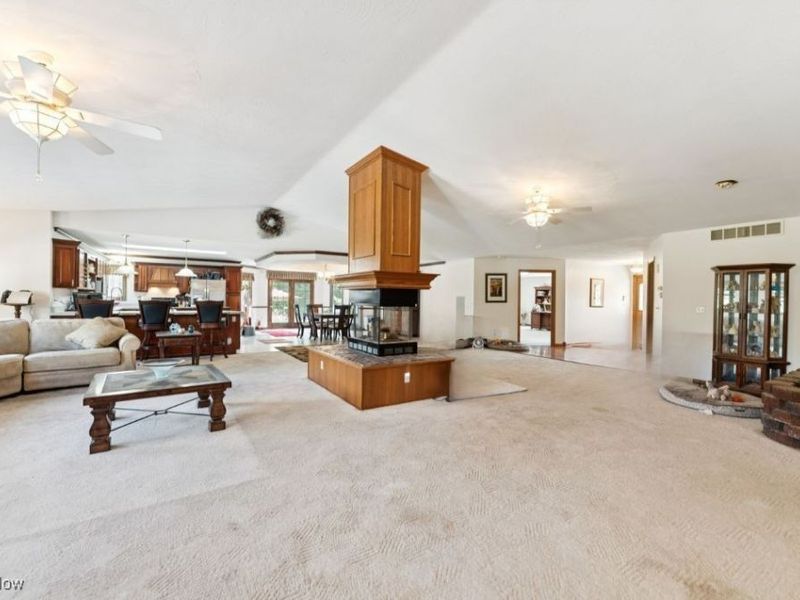 40000 Myrtle Court, Elyria, OH 44035 Photo 12