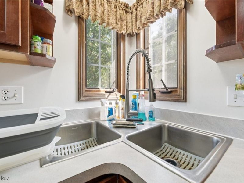 40000 Myrtle Court, Elyria, OH 44035 Photo 15