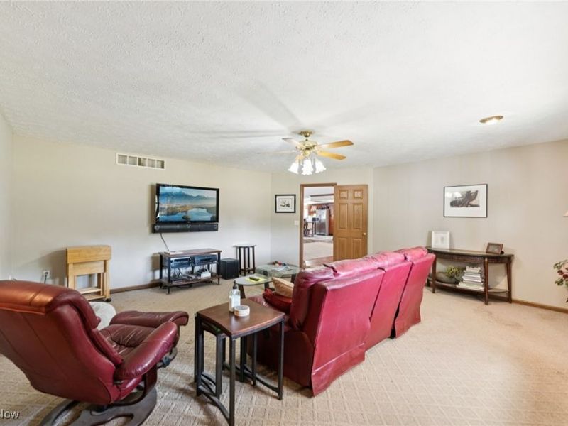 40000 Myrtle Court, Elyria, OH 44035 Photo 18