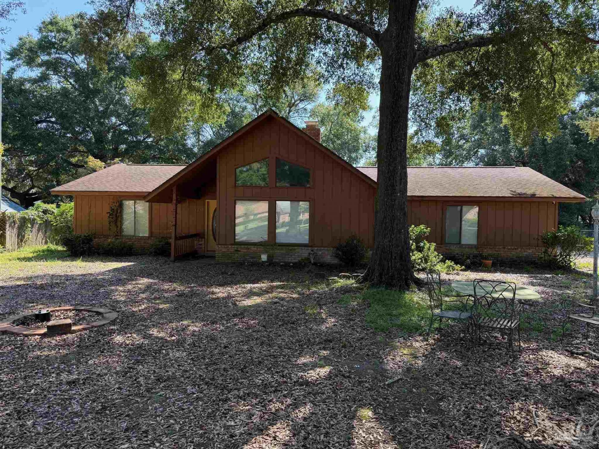 1259 Tamara Dr, Pensacola, FL 32504 Main Photo