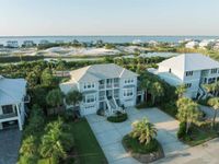 25 Calle Hermosa Primary Photo