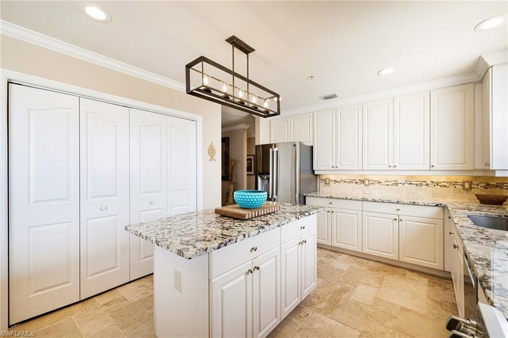 14813 Laguna Dr, Unit PH-1B, Fort Myers, FL 33908 Photo