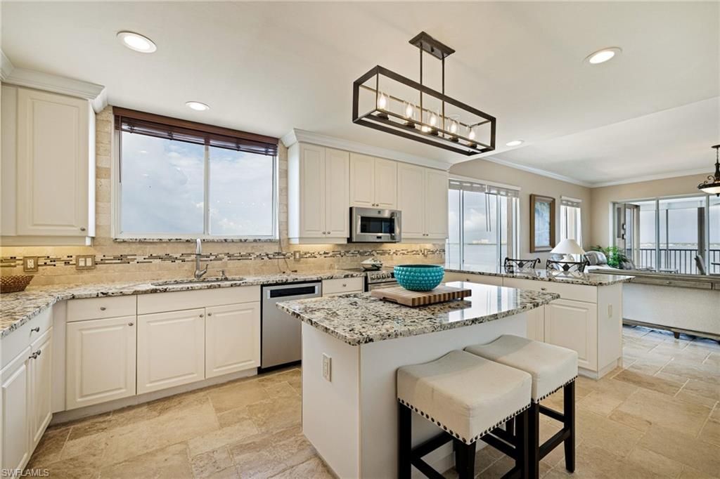 14813 Laguna Dr, Unit PH-1B, Fort Myers, FL 33908 Photo