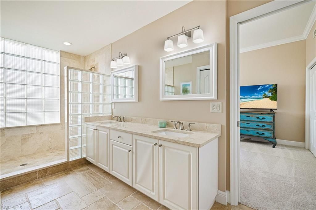 14813 Laguna Dr, Unit PH-1B, Fort Myers, FL 33908 Photo