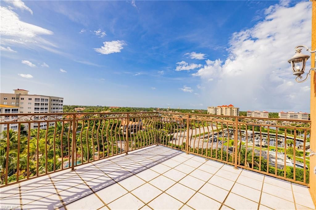 14813 Laguna Dr, Unit PH-1B, Fort Myers, FL 33908 Photo