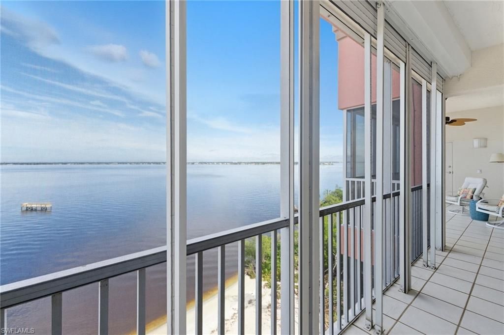 14813 Laguna Dr, Unit PH-1B, Fort Myers, FL 33908 Photo