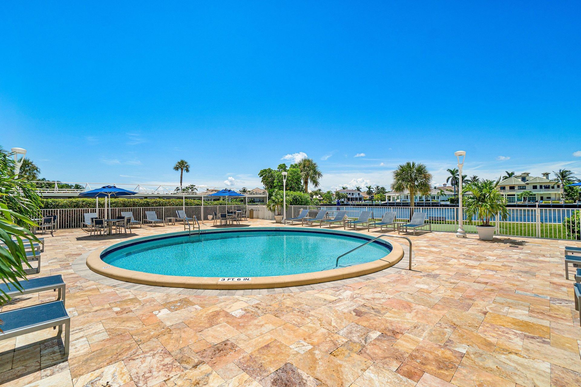 2200 S Ocean Boulevard, Unit 304, Delray Beach, FL 33483 Photo