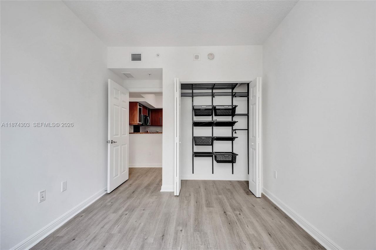 888 S Douglas Rd, Unit 304, Coral Gables, FL 33134 Photo