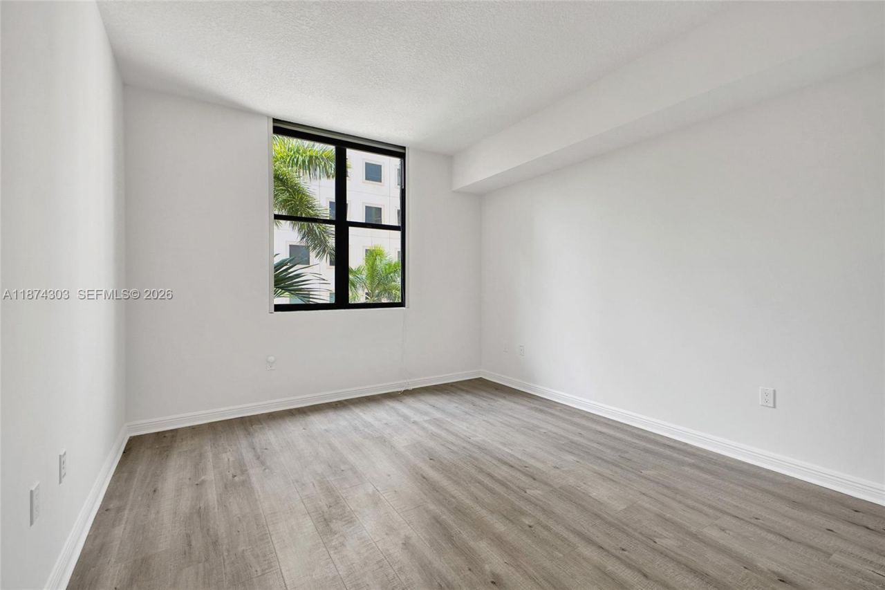 888 S Douglas Rd, Unit 304, Coral Gables, FL 33134 Photo