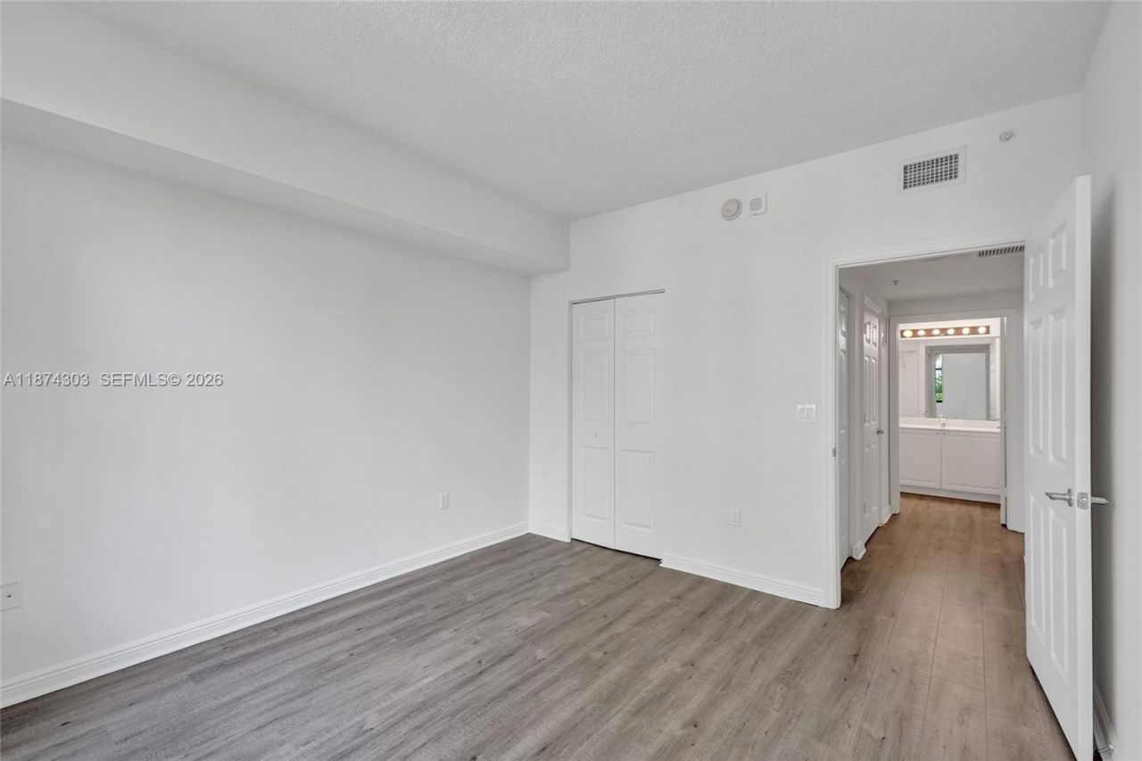 888 S Douglas Rd, Unit 304, Coral Gables, FL 33134 Photo