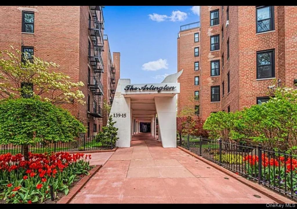 139-15 83rd Avenue, Unit 407, Briarwood, NY 11435 Main Photo