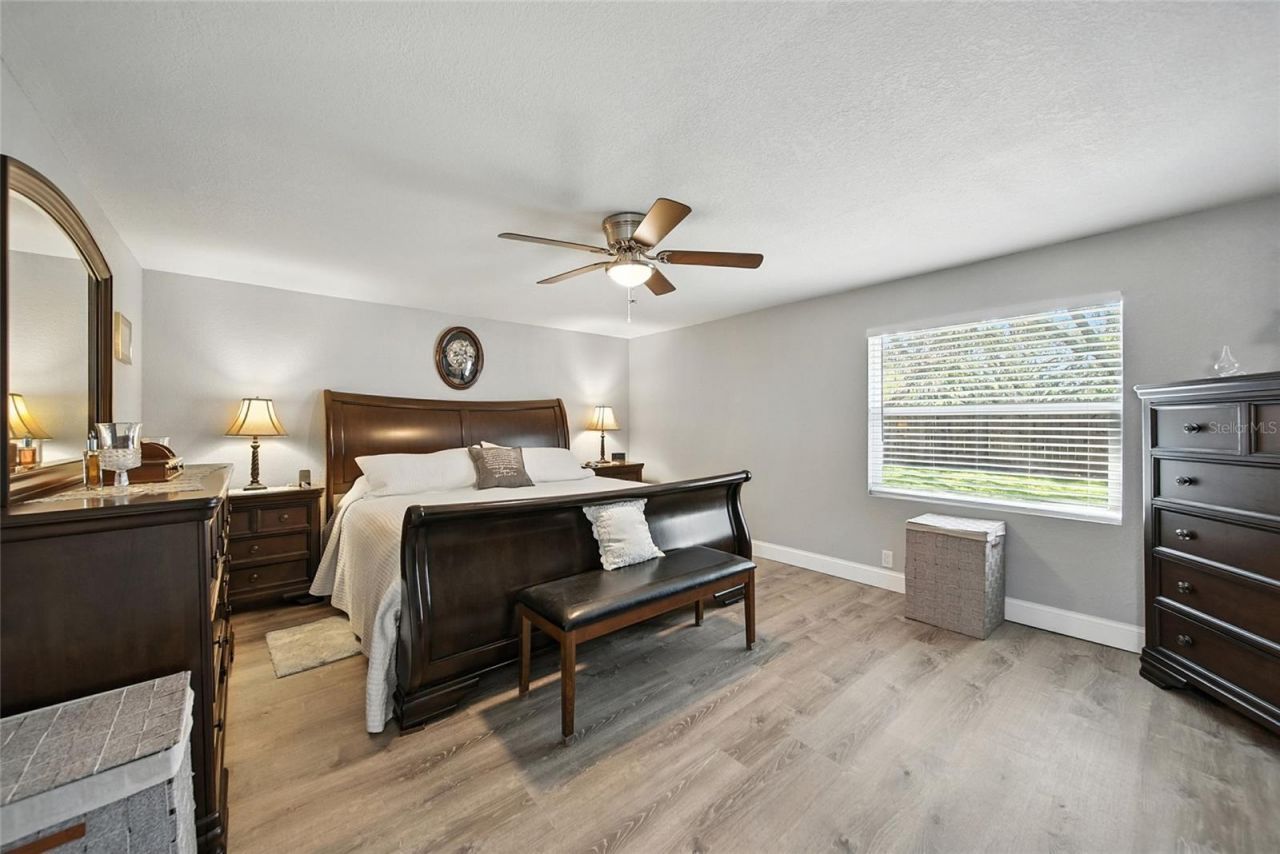 8248 Tanglewood Drive, New Port Richey, FL 34654 Photo