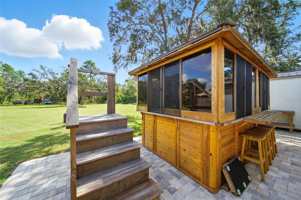 8248 Tanglewood Drive, New Port Richey, FL 34654 Photo