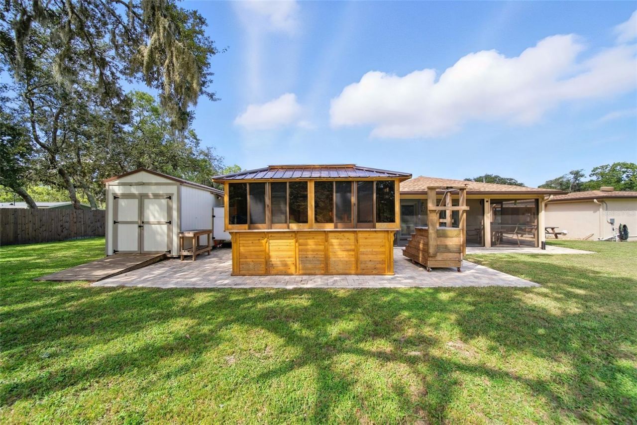 8248 Tanglewood Drive, New Port Richey, FL 34654 Photo