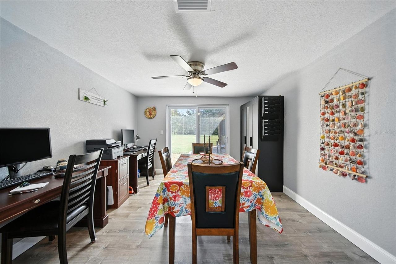 8248 Tanglewood Drive, New Port Richey, FL 34654 Photo