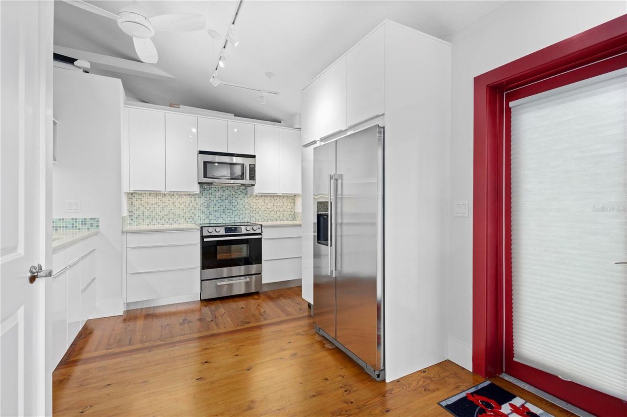 1950 Adams Lane, Sarasota, FL 34236 Photo