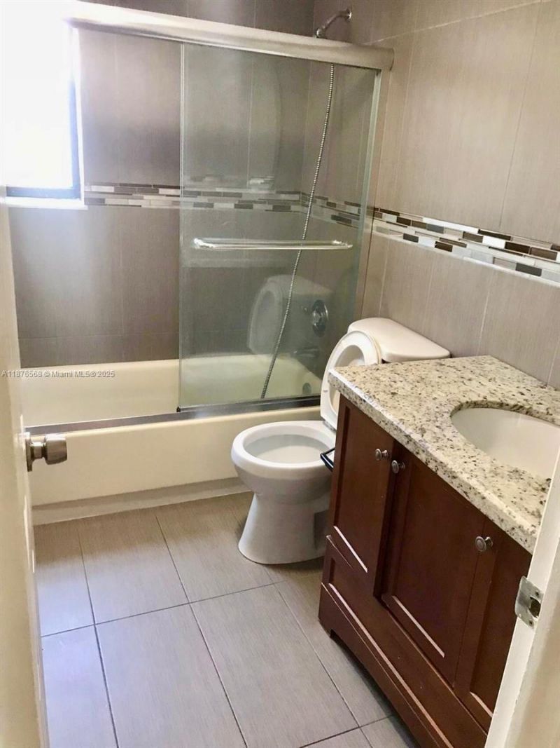 20381 NE 30th Ave, Unit 206-7, Aventura, FL 33180 Photo