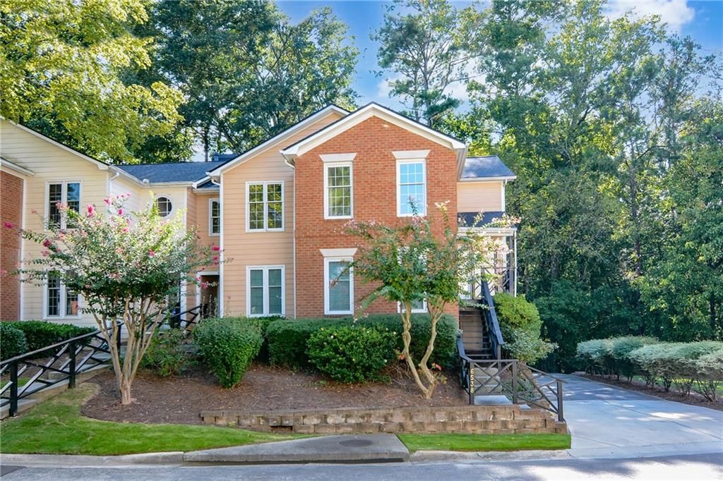 6538 Deerings Lane, Peachtree Corners, GA 30092 Main Photo