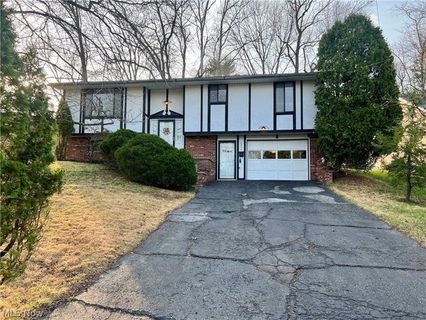 2805 Morningside Avenue, Parkersburg, WV 26101