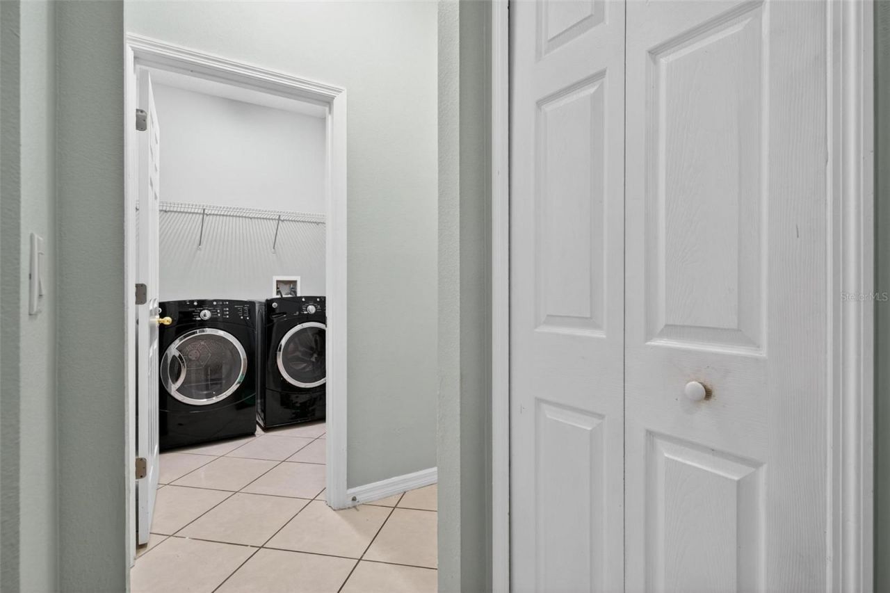 7296 Vista Park Boulevard, Orlando, FL 32829 Photo