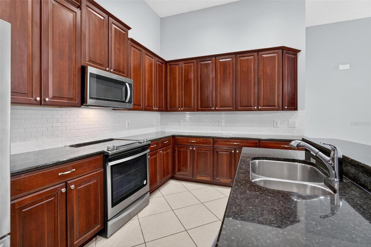 7296 Vista Park Boulevard, Orlando, FL 32829 Photo