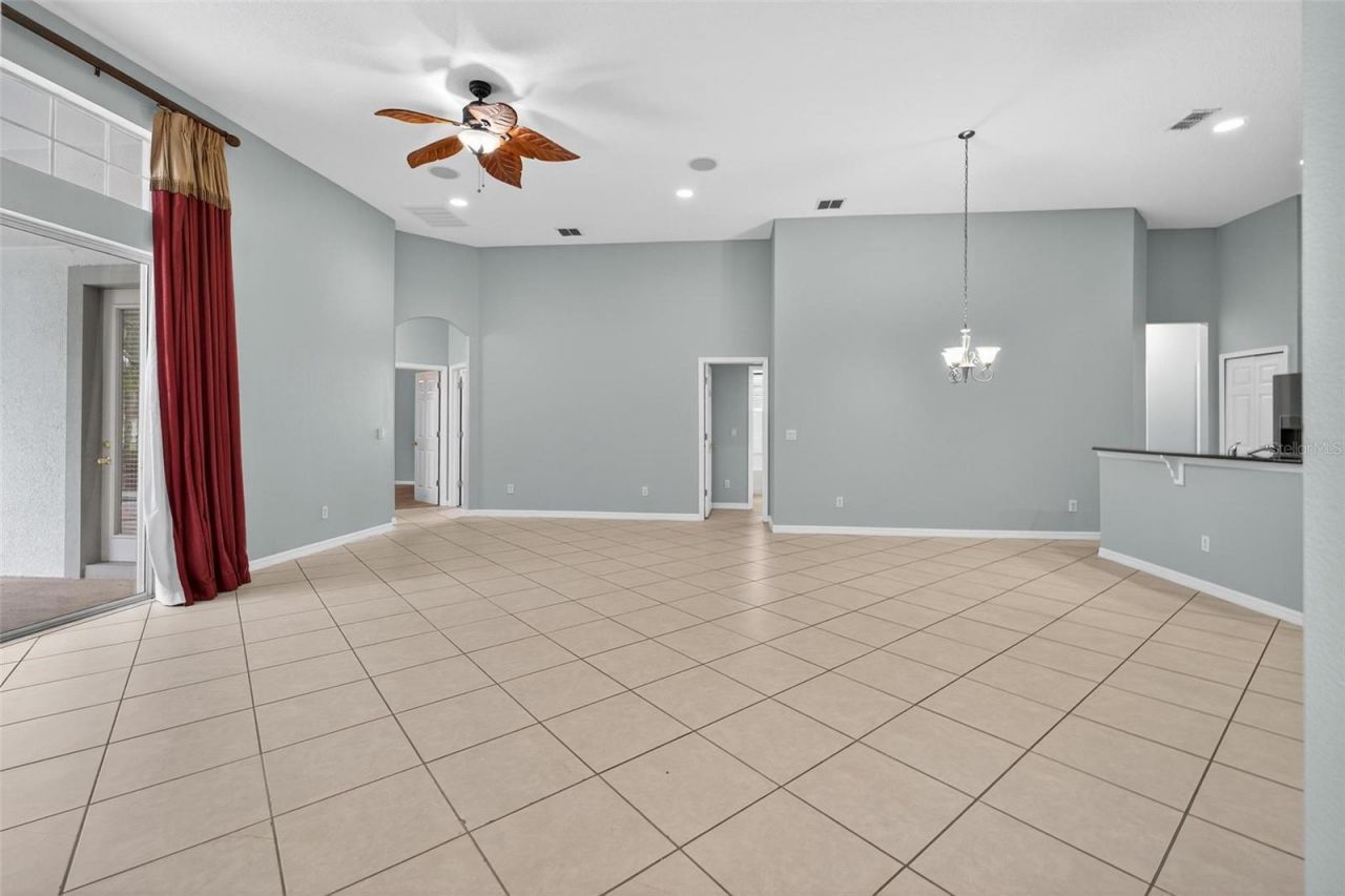 7296 Vista Park Boulevard, Orlando, FL 32829 Photo