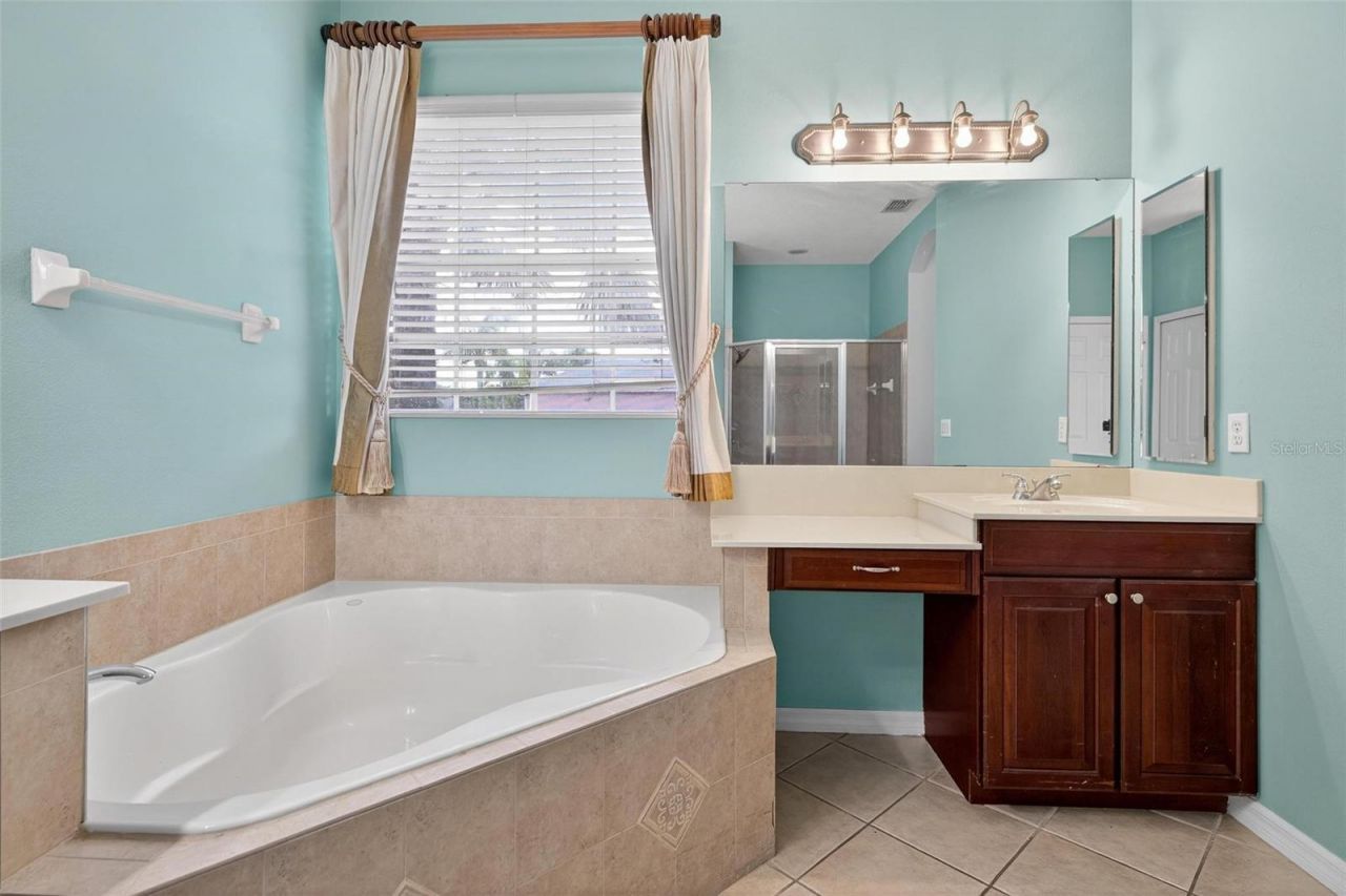 7296 Vista Park Boulevard, Orlando, FL 32829 Photo