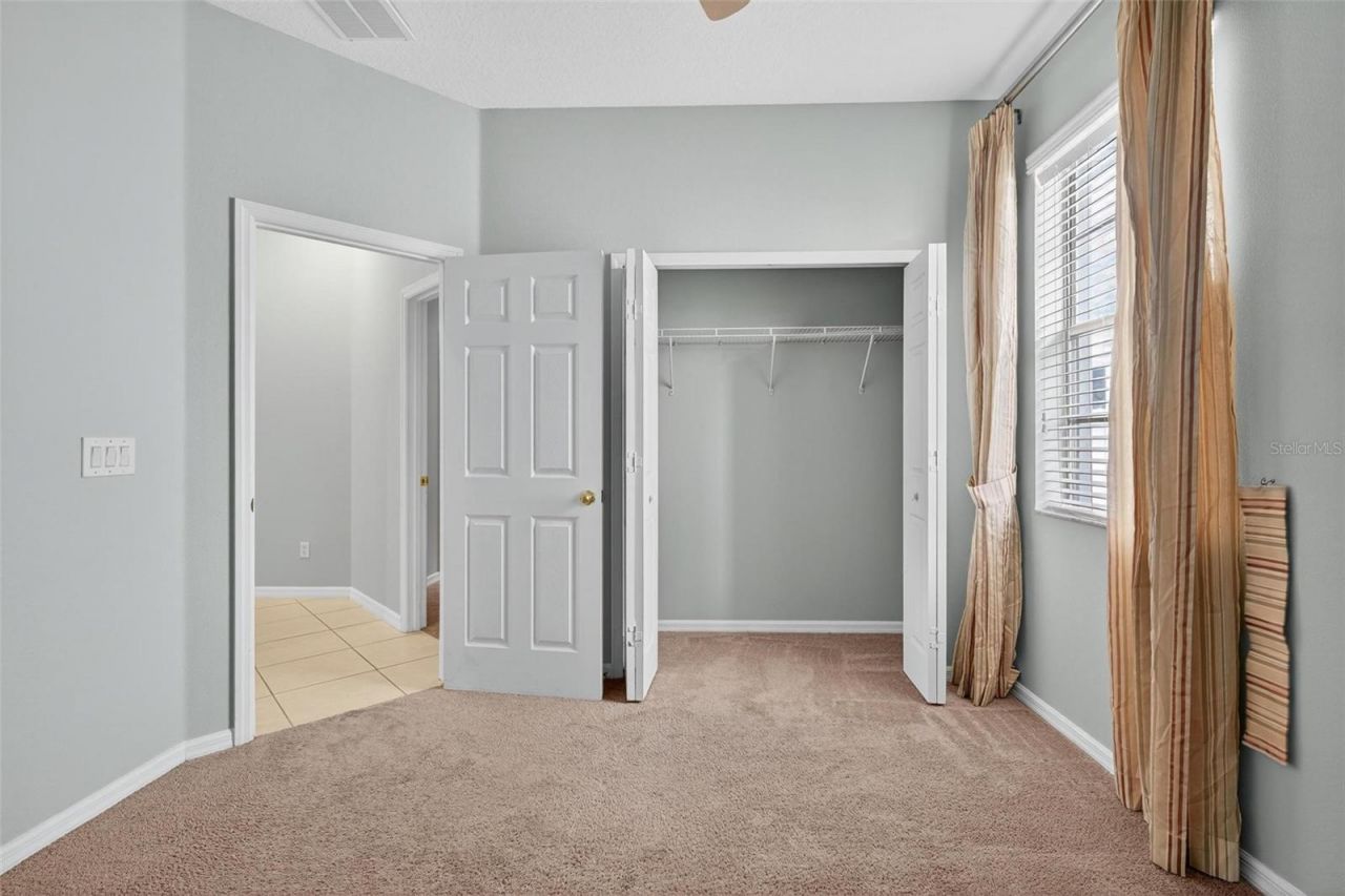 7296 Vista Park Boulevard, Orlando, FL 32829 Photo