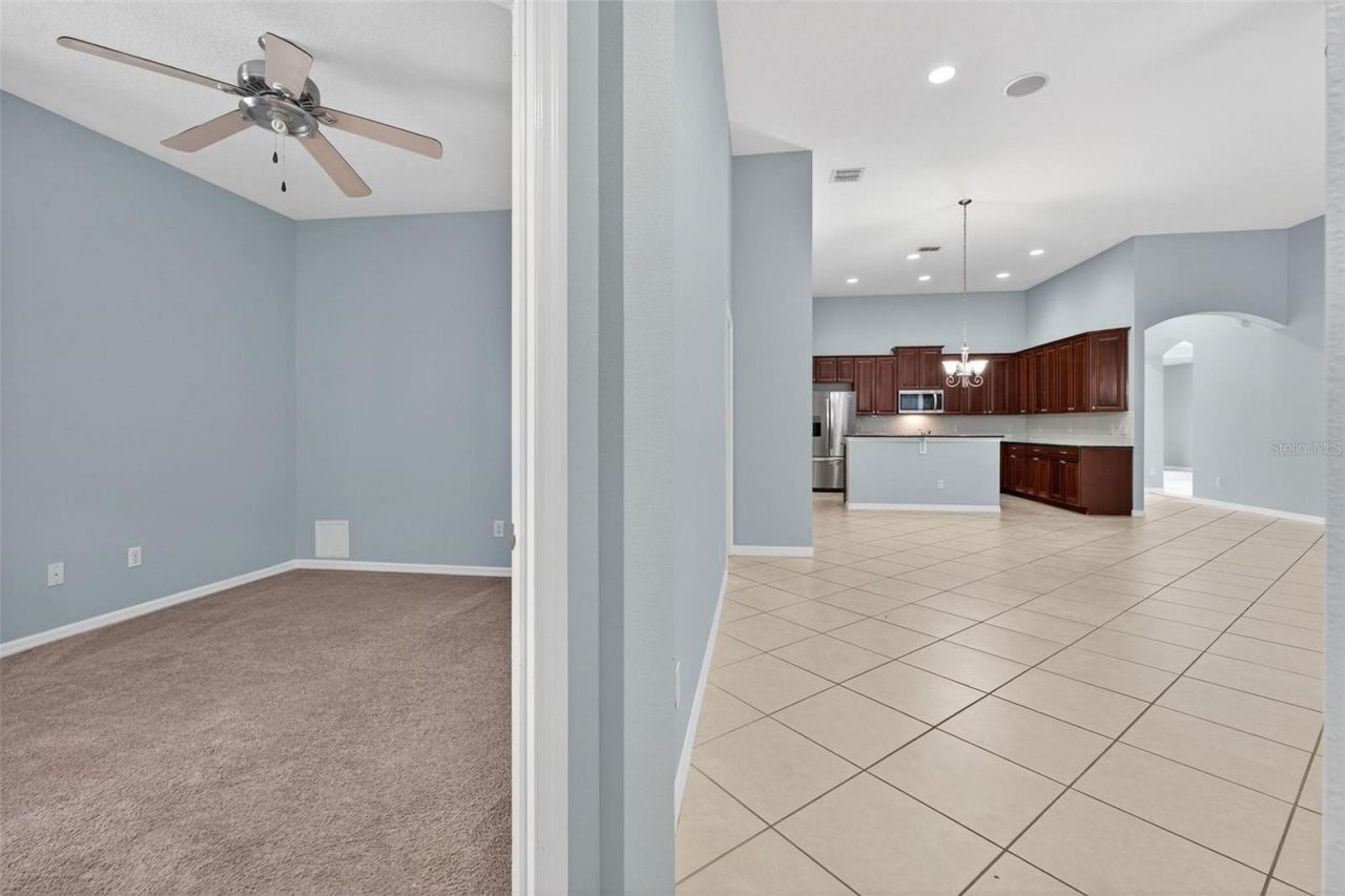 7296 Vista Park Boulevard, Orlando, FL 32829 Photo