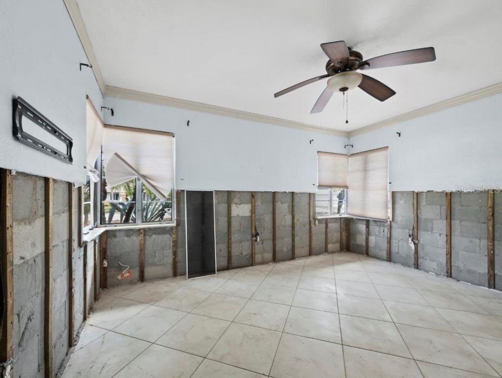 153 N Adams Drive, Sarasota, FL 34236 Photo