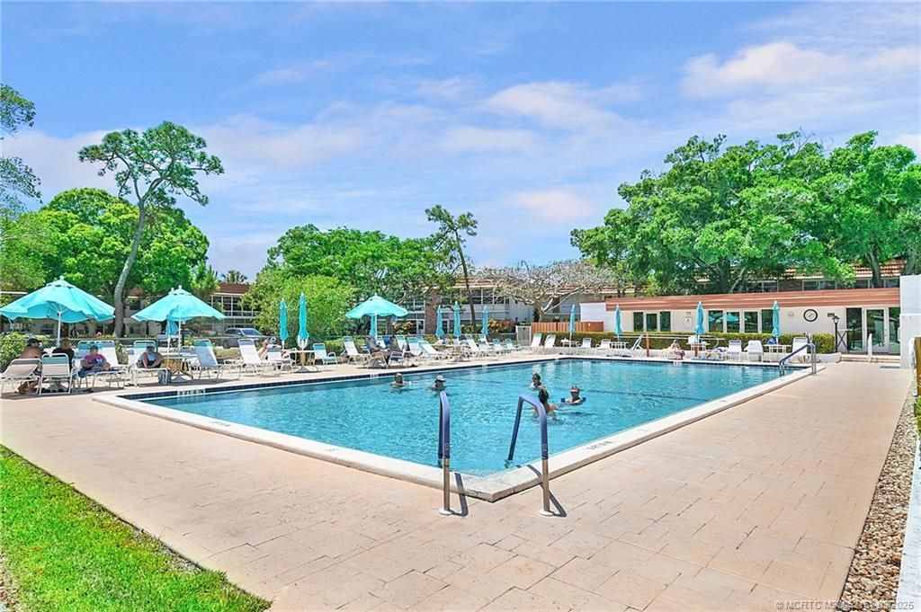 2600 SE Ocean Boulevard, Unit H15, Stuart, FL 34996 Photo