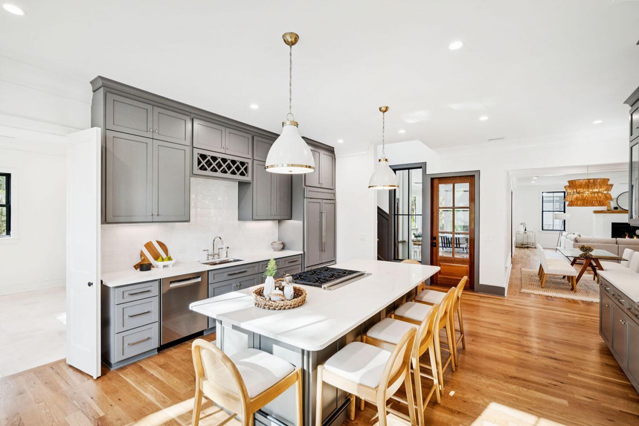 8258 Jack Island Drive Photo 21