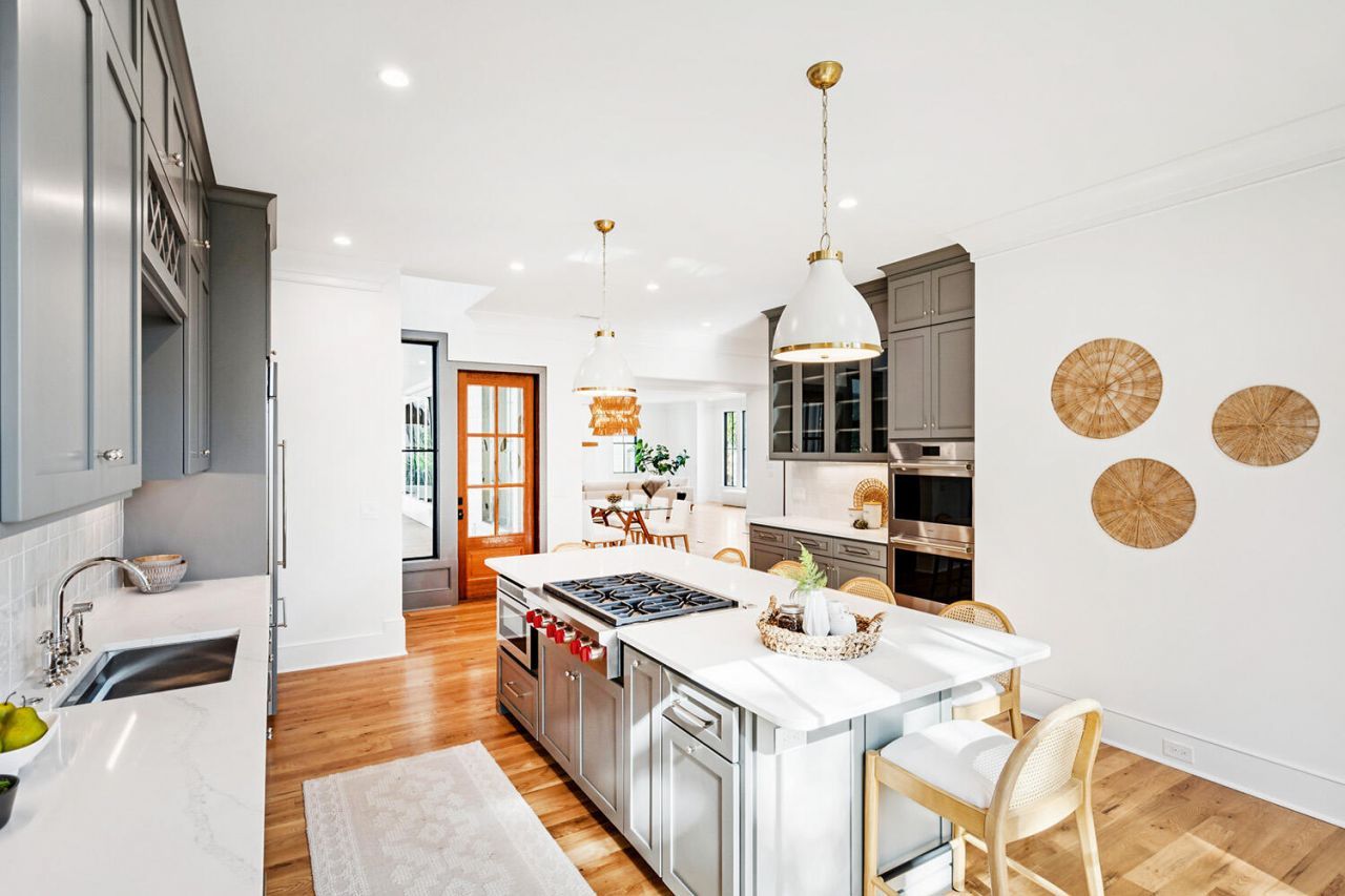 8258 Jack Island Drive Photo 24