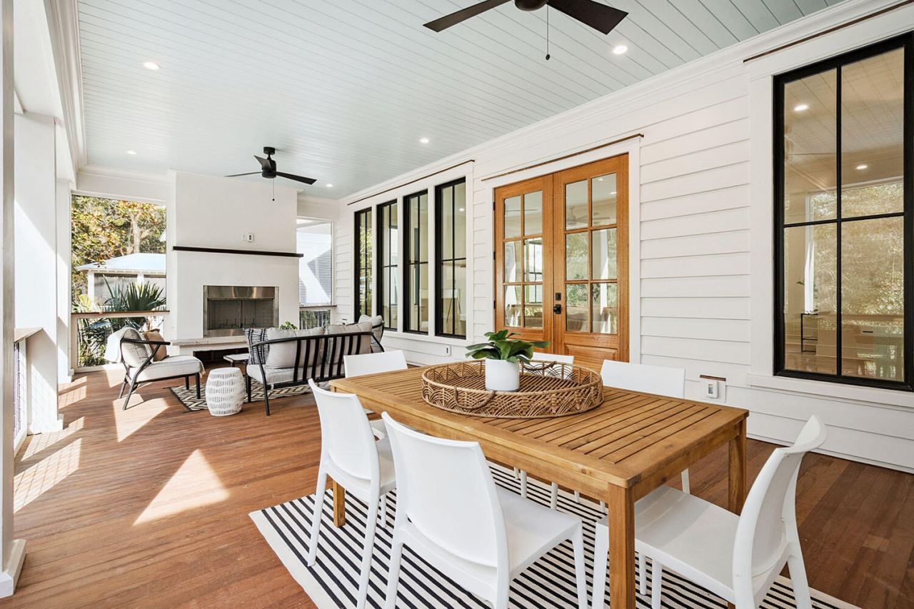 8258 Jack Island Drive Photo 33