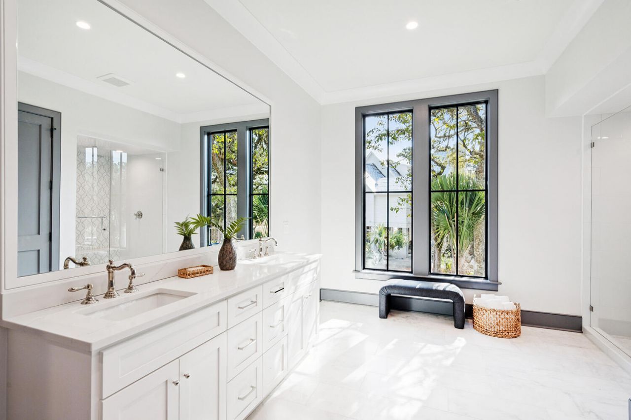 8258 Jack Island Drive Photo 45