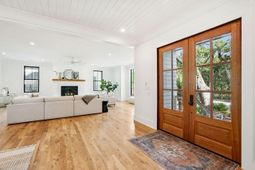 8258 Jack Island Drive photo 4